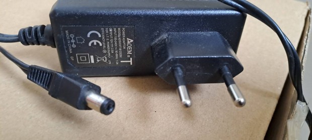 12v 2,5A adapter tlt tpegysg DC