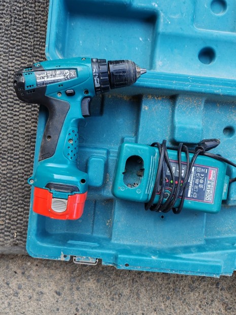 12v-os Makita akkumultoros csavarbehajt 