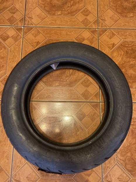 130/90 R17 metzeler gumi