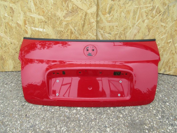 135074  Fiat 500 Cabrio piros szn csomagtrajt  51839703