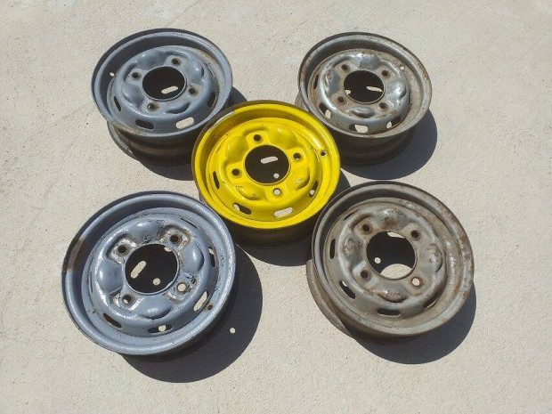 13" Wartburg bütykös felni 4x160 Trabant 5db