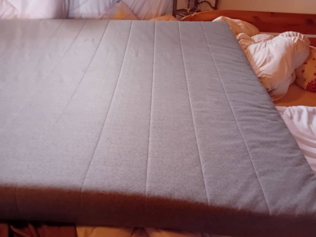 140x200 cm-es Ike-s matrac elad