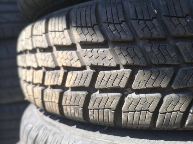 145/70R13 2db jszer Barum tligumi