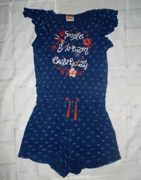 146/152-es playsuit