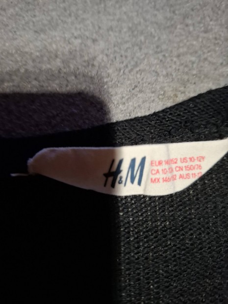 146 - 152 - es H&M kardigán