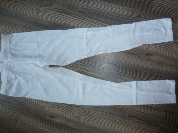 146-os kislny legging