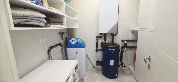 149 nm-es h�z elad� F�t