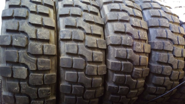 14.00 R20 használt Semperit Gigant 1400 20 14,00 R20 14,00r20 1400x20