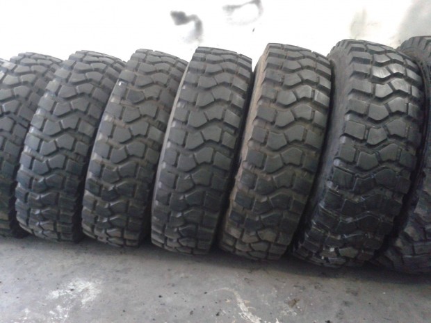 14.00 R20 hasznlt pirelli pista 1400 R20 1400x20 14,00r20 14.00R20