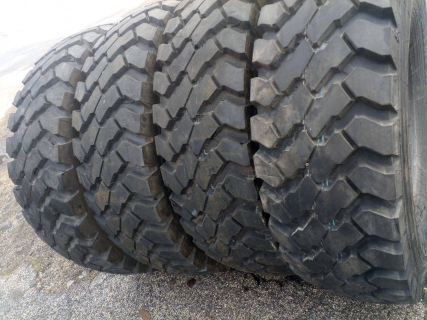 14.00 R20gumik 10.00-20 felniken 1400 R20 10-20" 10,00-20" 1400r20 20"