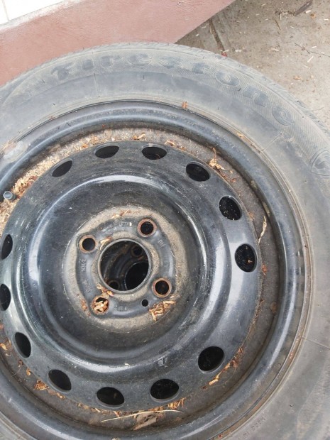 14" 4x100 lemezfelni