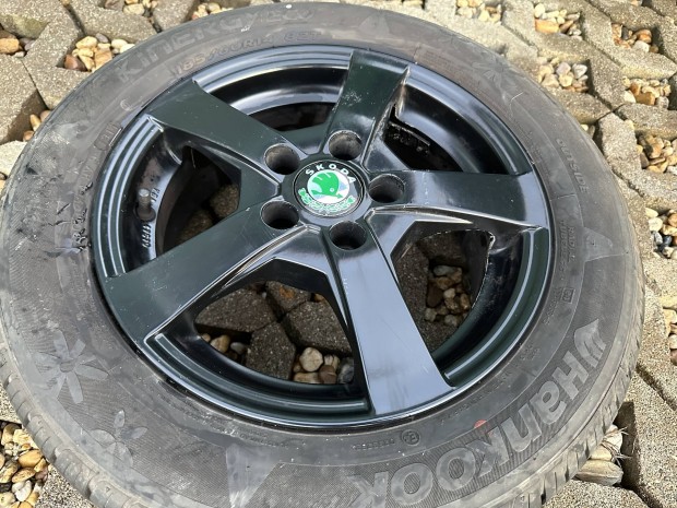 14" 5x100 5,5J ET38 Dezent Black Skoda, VW, Seat alufelni elad