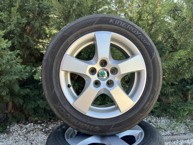 14" 5x100 gyári Skoda alufelni nyárigumikkal!