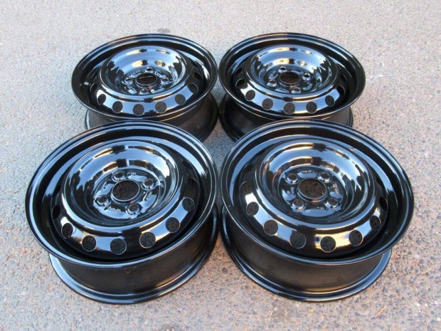 14" Hyundai 4x100 felújított lemezfelni Suzuki Ignis Wagon R+ Toyota
