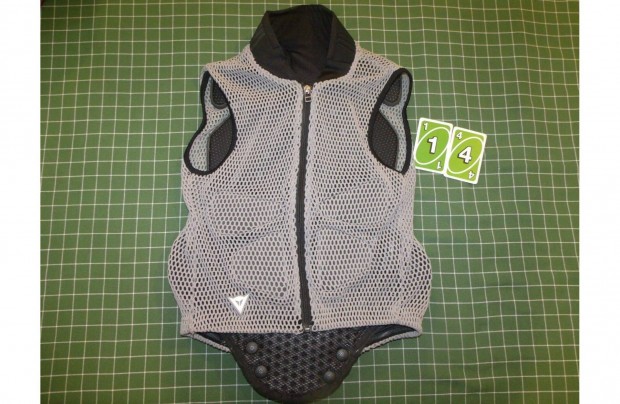 14. sz�m Dainese W. Pro 1 S-es gerincprotektor gerincv�d� mell�ny