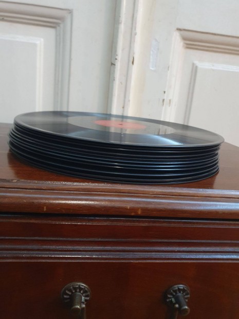 14db orosz gramofon lemez
