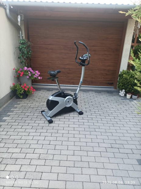 150 kg terhelhetőség szobabicikli, szobakerékpár