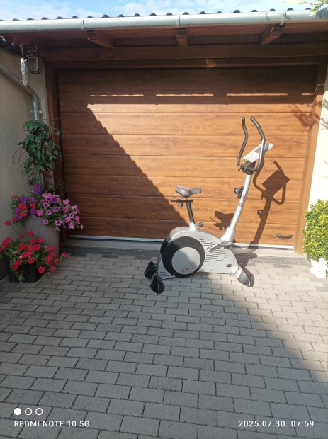 150 kg terhelhetőség szobabicikli szobakerékpár