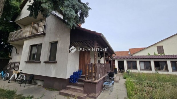 150 nm-es h�z elad� B�csalm�s