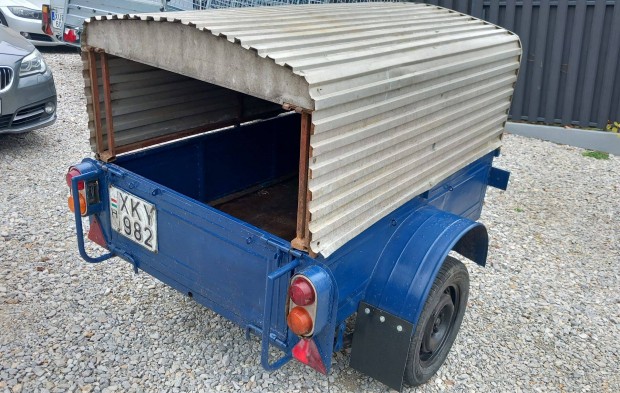 150 x 100 x 90 cm-es (h x sz x m) laprugs utnfut 20 hnap vizsgval