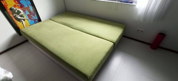 150x200 összecsukható franciaágy zöld lime színben szövet