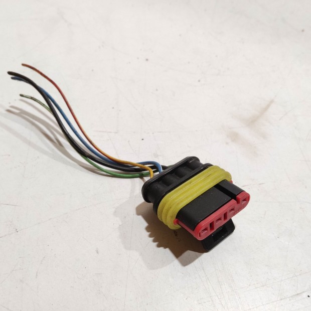 153627 Fiat Bravo 2007-2014 hátsó lámpa elektromos csatlakozó