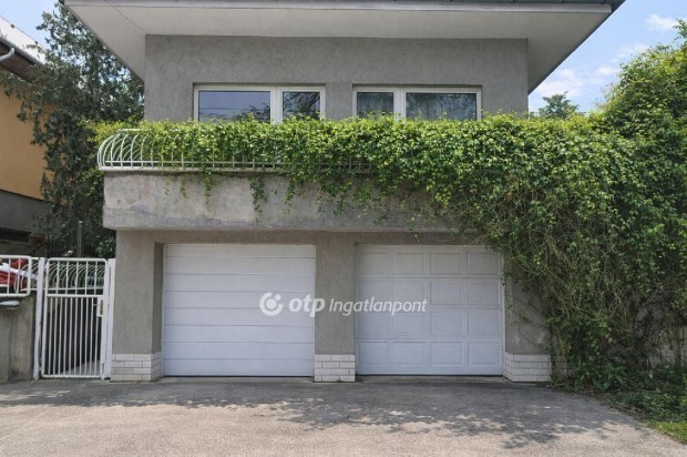 153 nm-es h�z elad� Szigetszentmikl�s