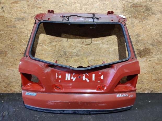 154716 Fiat Stilo kombi nyitható üveges csomagtérajtó, üveg