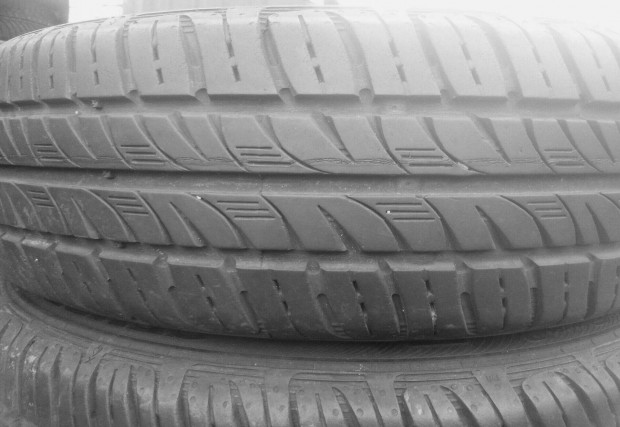 155/65R14 Semperit nyári gumi garnitúra