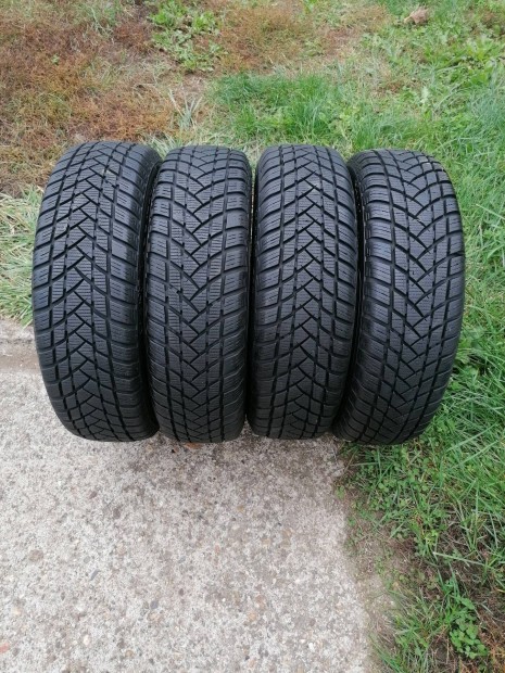 155/70R13-as Téligumi/2022/