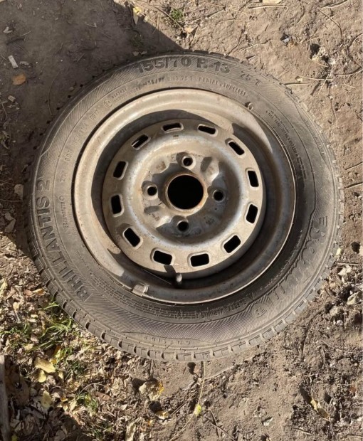 155/70 R13 nyári gumi felnivel