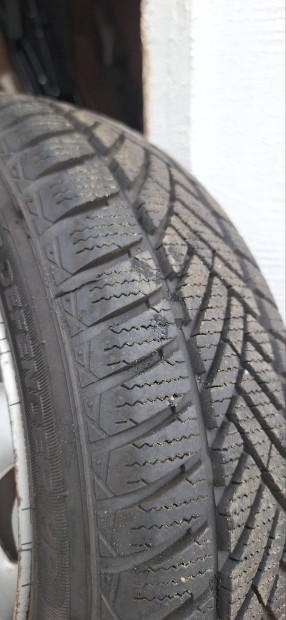 155/70 r13 új téli gumi