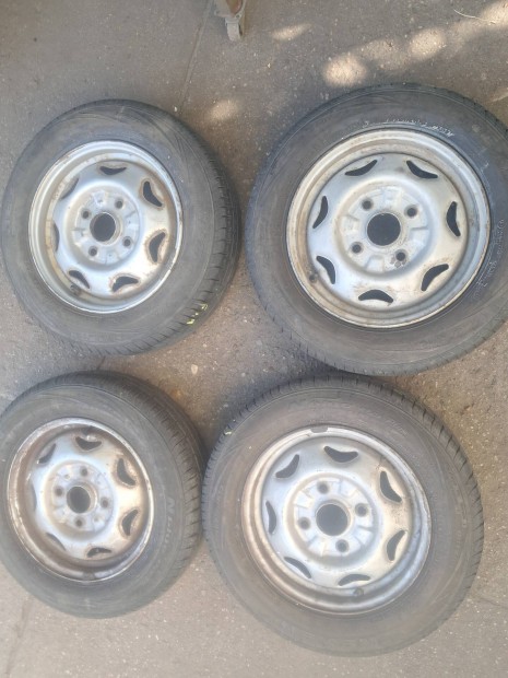 155/70r13 nexen nyári gumi suzuki swift felni kerék 4db 32000ft