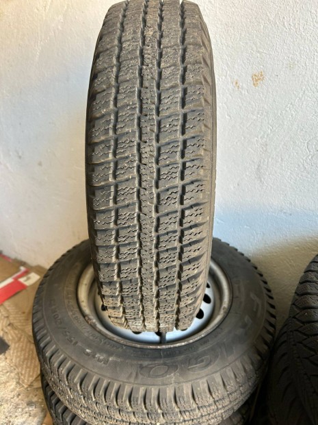 155/80 R13 Debica tli gumi garnitra 4x98-as felnin elad