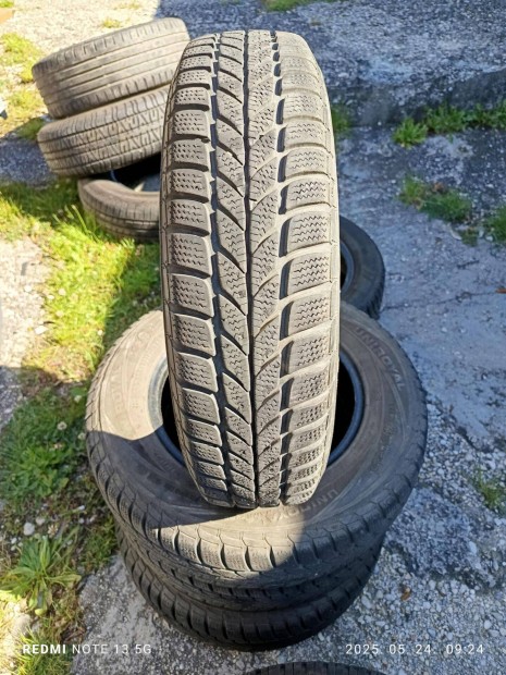 155/80 r13 80%os 4db Uniroyal téli gumi eladó