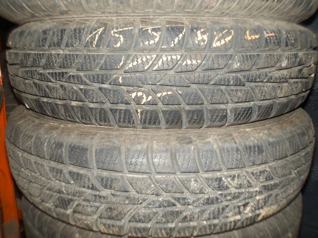 155/80r13 Hankook tli gumik ajndk szerelssel