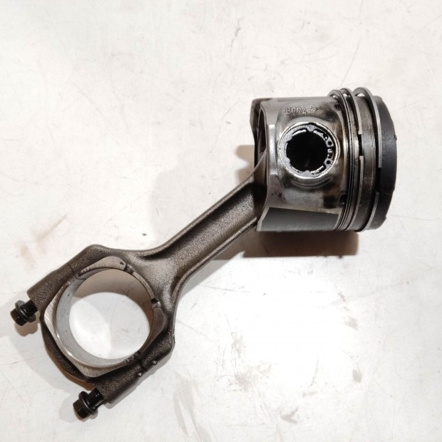 157064 Alfa Romeo 159 2,4 20v Diesel dugatty hajtkarral 939A9000