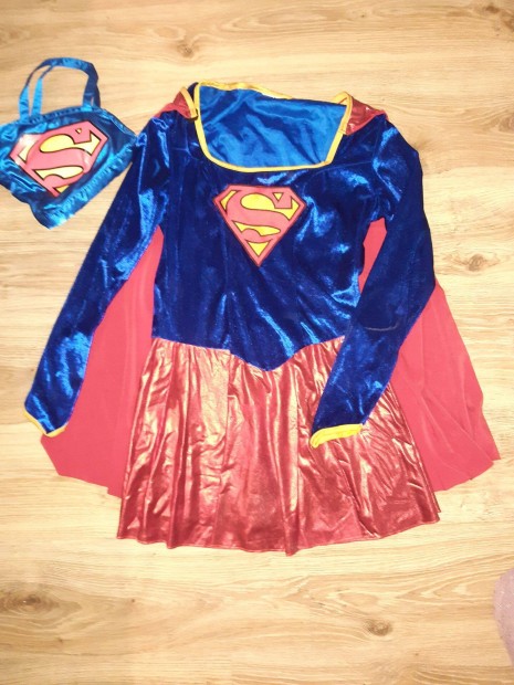 158-164-es super girl jelmez palsttal, tskval 2499 Ft