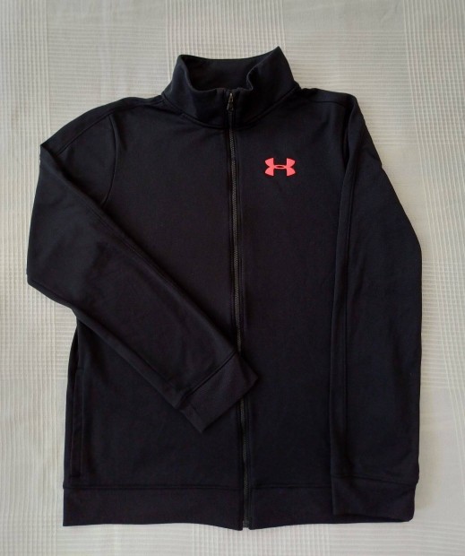 158-170-es Under Armour cipzras fekete melegt fels