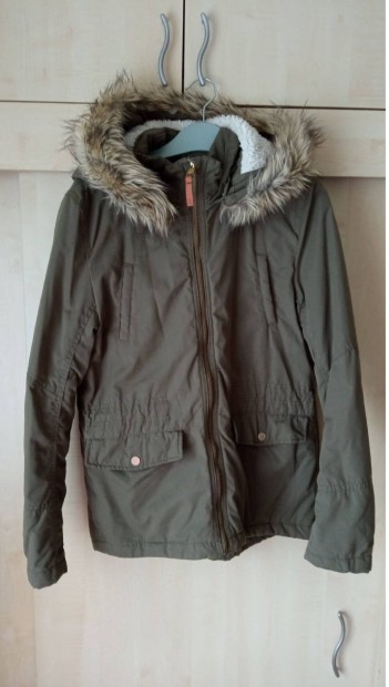 158-as H&M lny zld parka kabt 1800 Ft