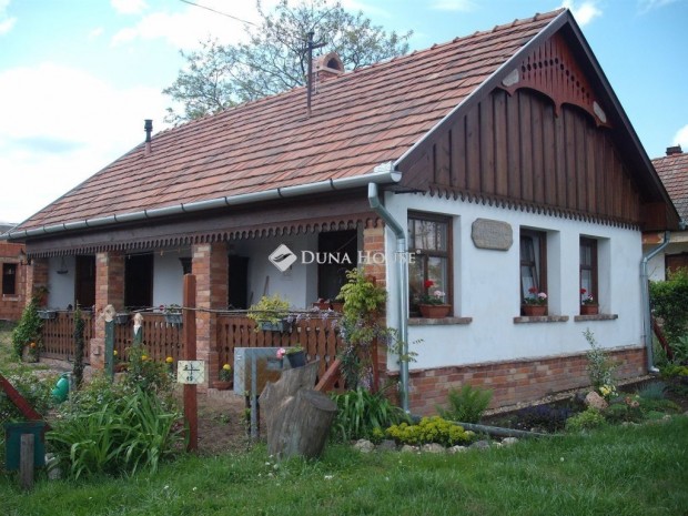 159 nm-es h�z elad� �jfeh�rt�