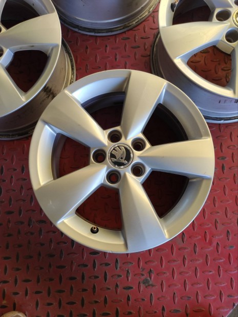 15" 15 5x100 Skoda gyári 60eft/4db