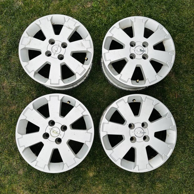 15" 4x100 6J ET49 Opel alufelni elad�! Gumival is!