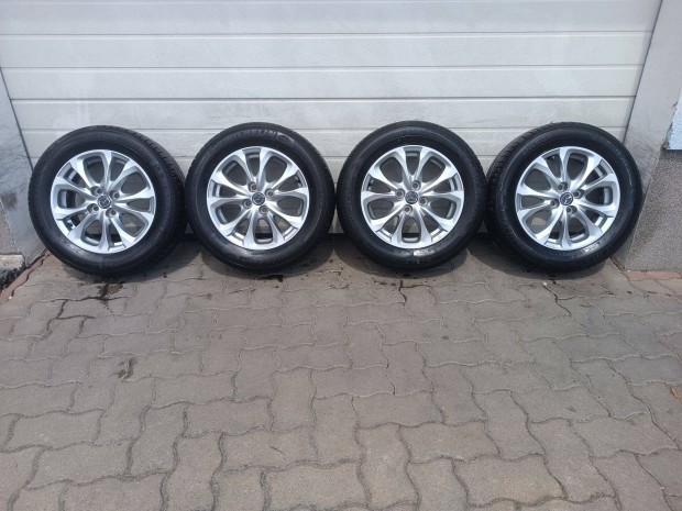 15" 4x100 Mazda 2 (stb.) felni gumival