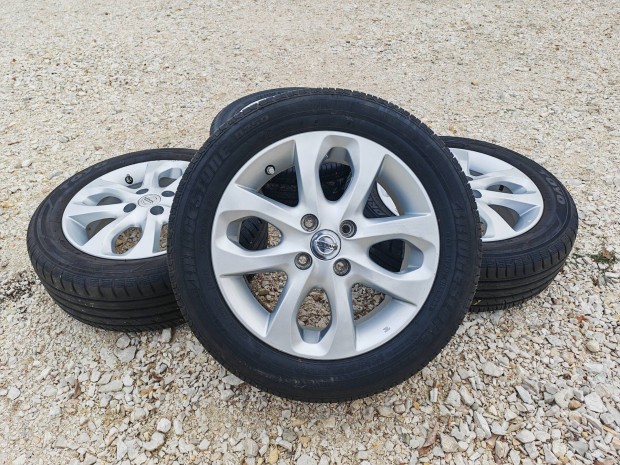 15" 4x100 Nissan Micra gyri alufelni szett nyrigumikkal +Tpms!