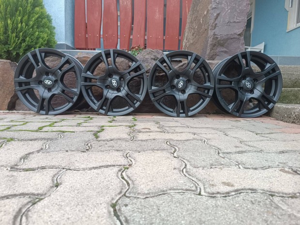 15" 4x100 Platin Fekete alufelni elad!