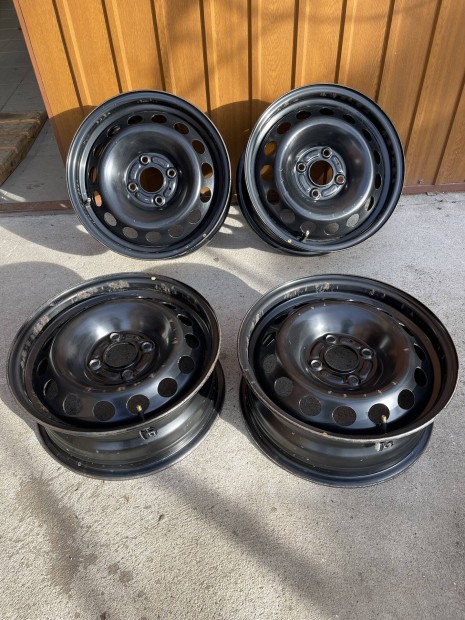 15" 4x100 gyri Ford Szenzorral lemezfelni garnitra