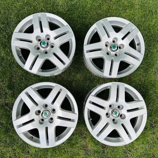 15" 5x100 6J ET38 Skoda alufelni eladó! Gumival is! VW, Seat is
