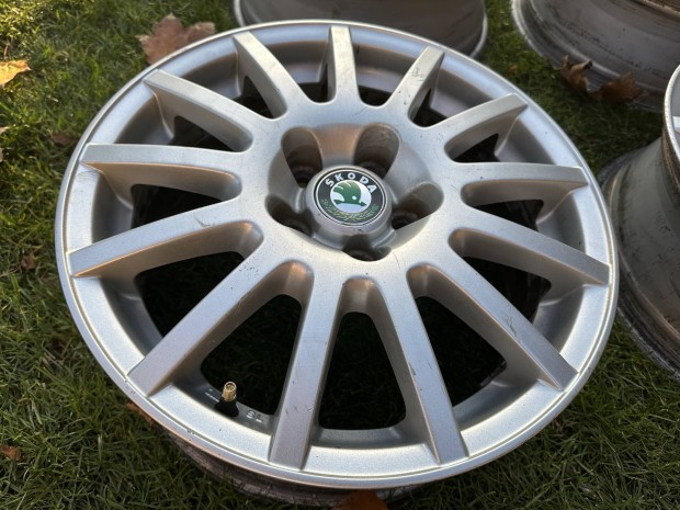 15" 5x100 6J ET38 VW, Skoda, Seat Speedline gyri alufelni elad!