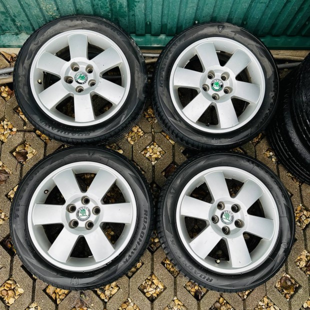15" 5x100 6J ET43 Skoda, VW, Seat alufelni elad�! Gumival is